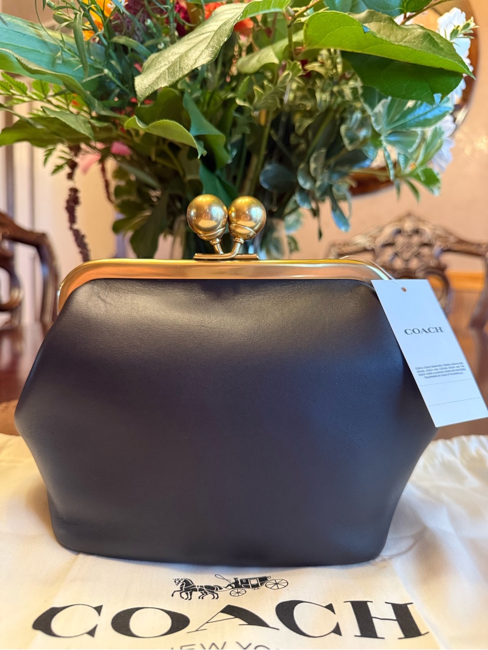 Redesigned Coach Black Leather Kiss-Lock 16 NWT 🤩